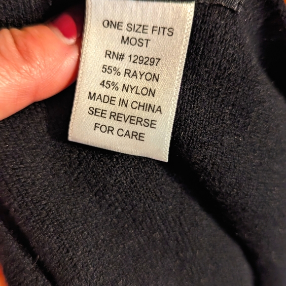 Joy & Iman fringed boho poncho black ,one size fits most winter . - Picture 7 of 7